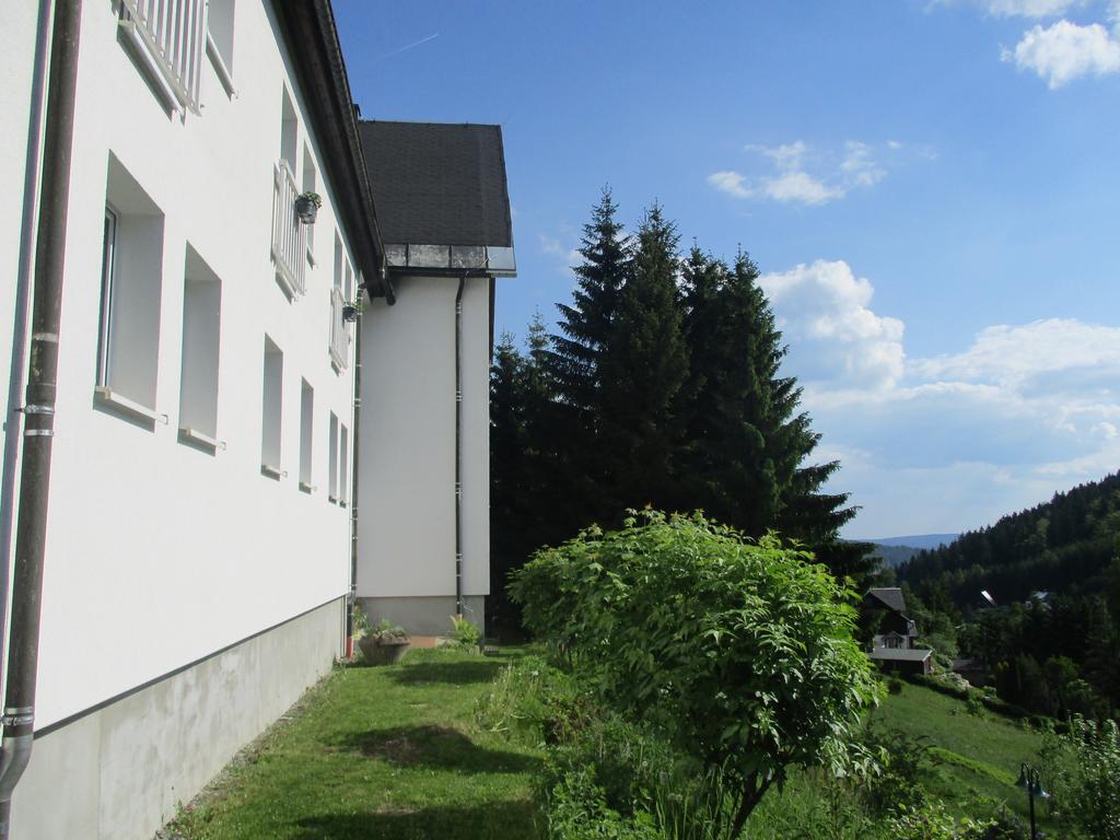 Greizer Kammhuette Gaststaette & Pension Klingenthal Exterior foto